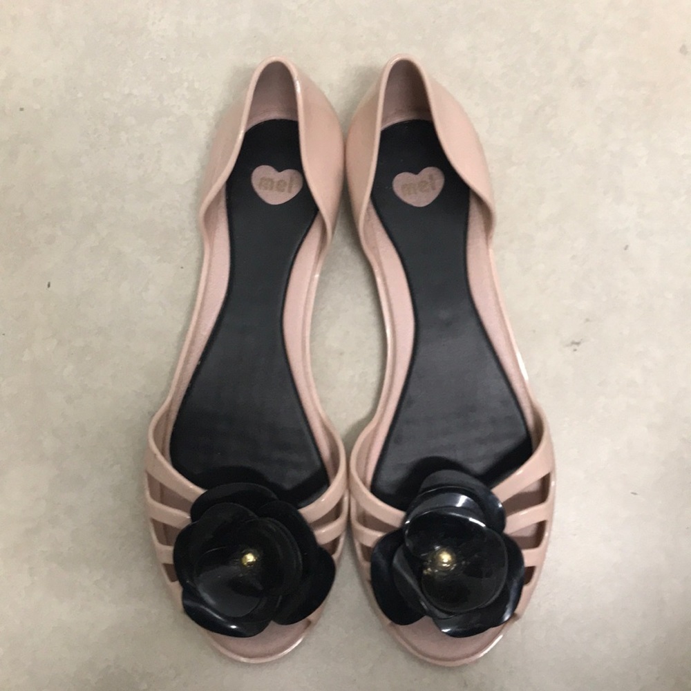 Mellissa adult size 7